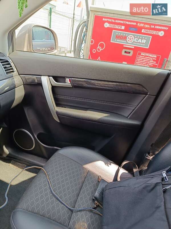 Внедорожник / Кроссовер Chevrolet Captiva 2015 в Киеве