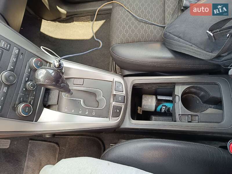 Внедорожник / Кроссовер Chevrolet Captiva 2015 в Киеве
