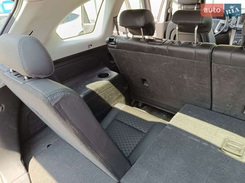 Внедорожник / Кроссовер Chevrolet Captiva 2015 в Киеве