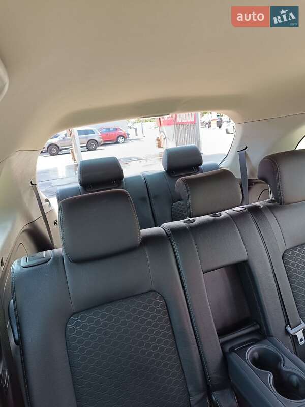 Внедорожник / Кроссовер Chevrolet Captiva 2015 в Киеве