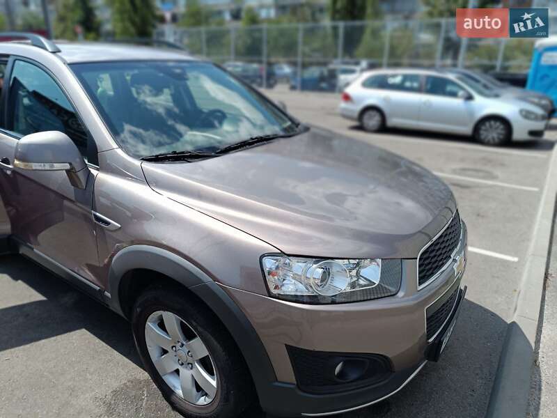 Внедорожник / Кроссовер Chevrolet Captiva 2015 в Киеве