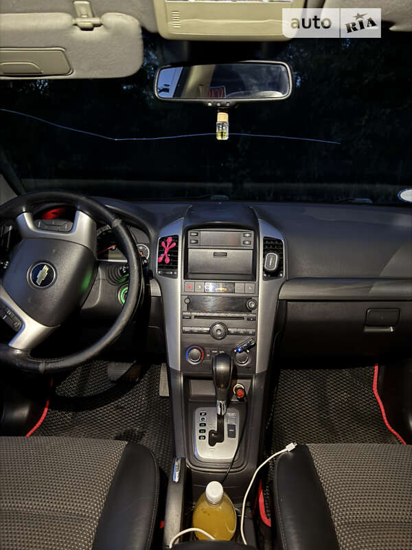 Позашляховик / Кросовер Chevrolet Captiva 2009 в Києві