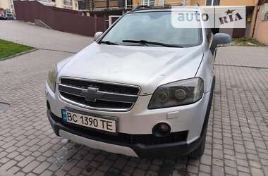 Позашляховик / Кросовер Chevrolet Captiva 2007 в Львові