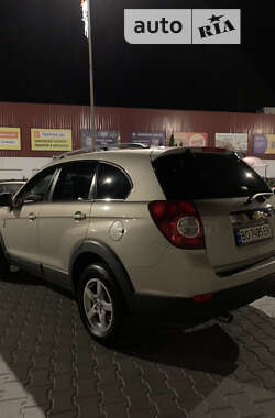 Внедорожник / Кроссовер Chevrolet Captiva 2010 в Тернополе