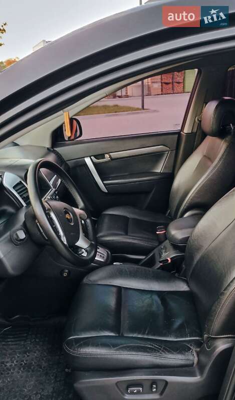 Позашляховик / Кросовер Chevrolet Captiva 2007 в Бориславі