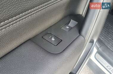 Внедорожник / Кроссовер Chevrolet Captiva 2013 в 
