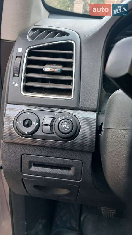 Позашляховик / Кросовер Chevrolet Captiva 2013 в Дружківці