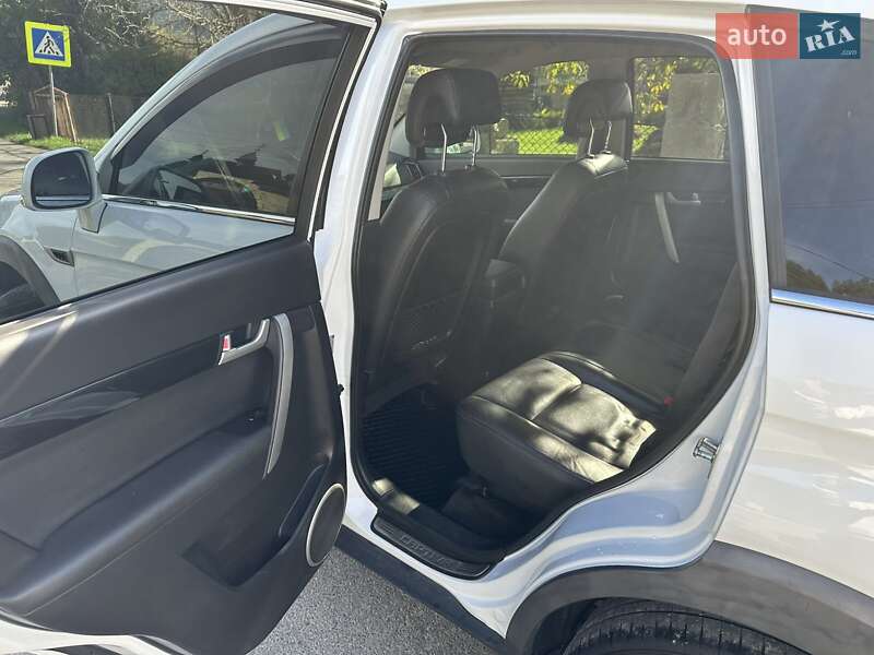 Внедорожник / Кроссовер Chevrolet Captiva 2012 в Кременчуге фото 5 Внедорожник / Кроссовер Chevrolet Captiva 2012 в Кременчуге