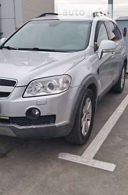 Позашляховик / Кросовер Chevrolet Captiva 2010 в Києві