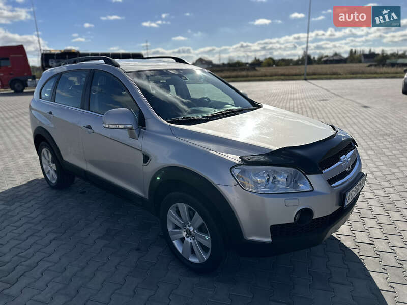 Позашляховик / Кросовер Chevrolet Captiva 2006 в Луцьку