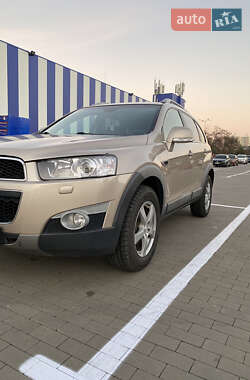 Позашляховик / Кросовер Chevrolet Captiva 2011 в Броварах