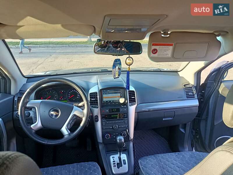 Позашляховик / Кросовер Chevrolet Captiva 2010 в Володимирі