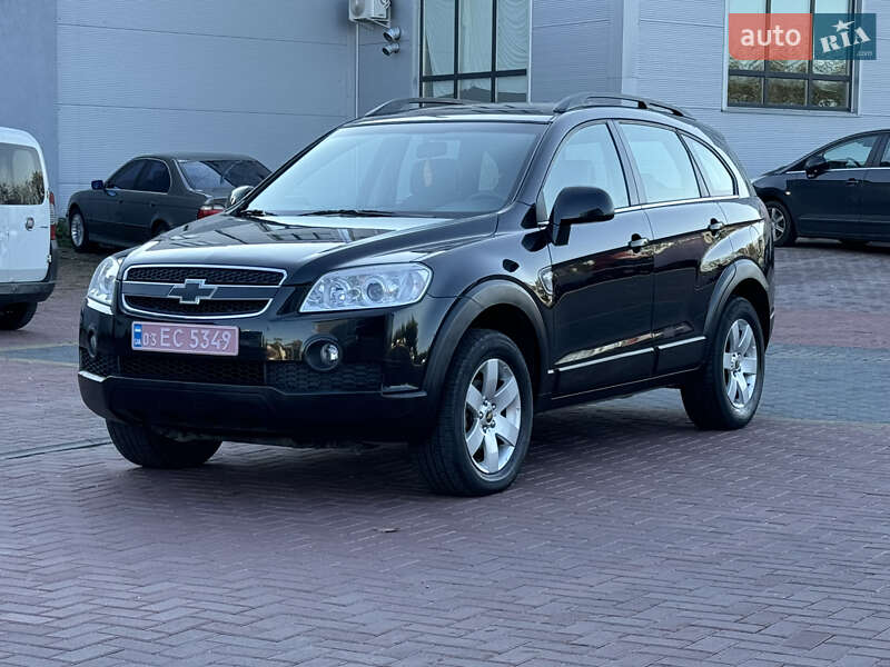 Внедорожник / Кроссовер Chevrolet Captiva 2010 в Ровно