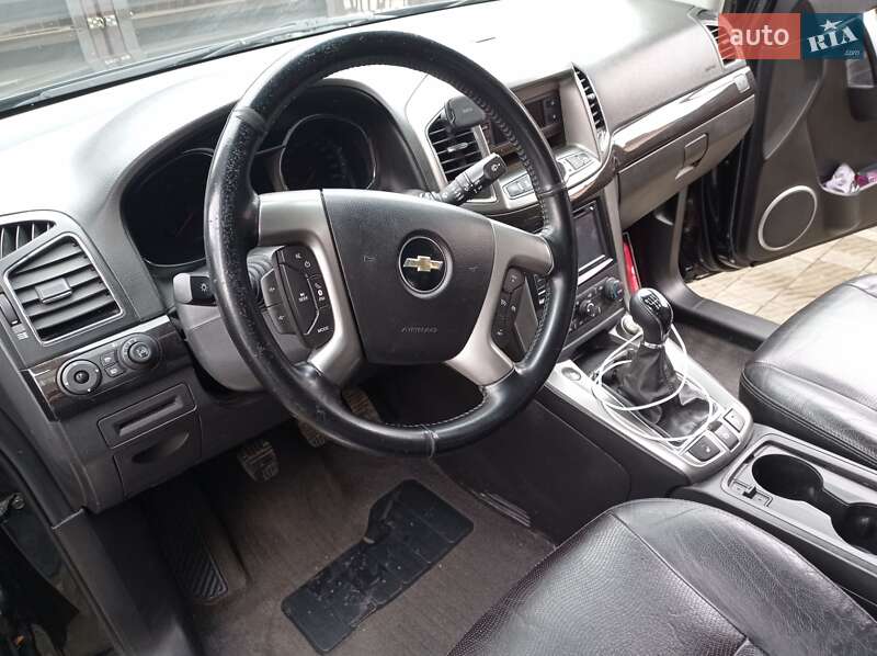 Позашляховик / Кросовер Chevrolet Captiva 2013 в Львові