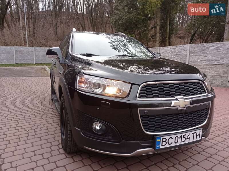 Позашляховик / Кросовер Chevrolet Captiva 2013 в Львові