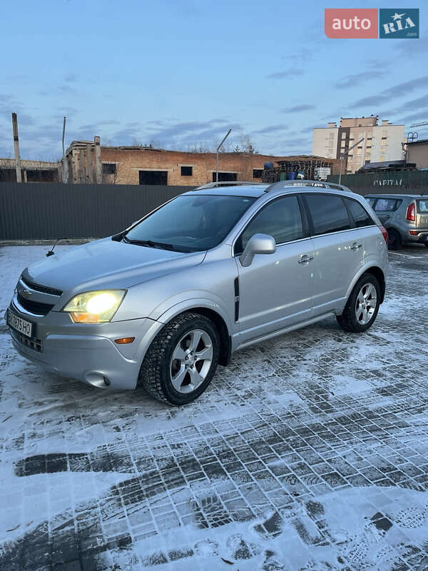 Позашляховик / Кросовер Chevrolet Captiva 2013 в Рівному