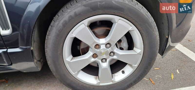 Внедорожник / Кроссовер Chevrolet Captiva 2014 в Тульчине фото 11 Внедорожник / Кроссовер Chevrolet Captiva 2014 в Тульчине