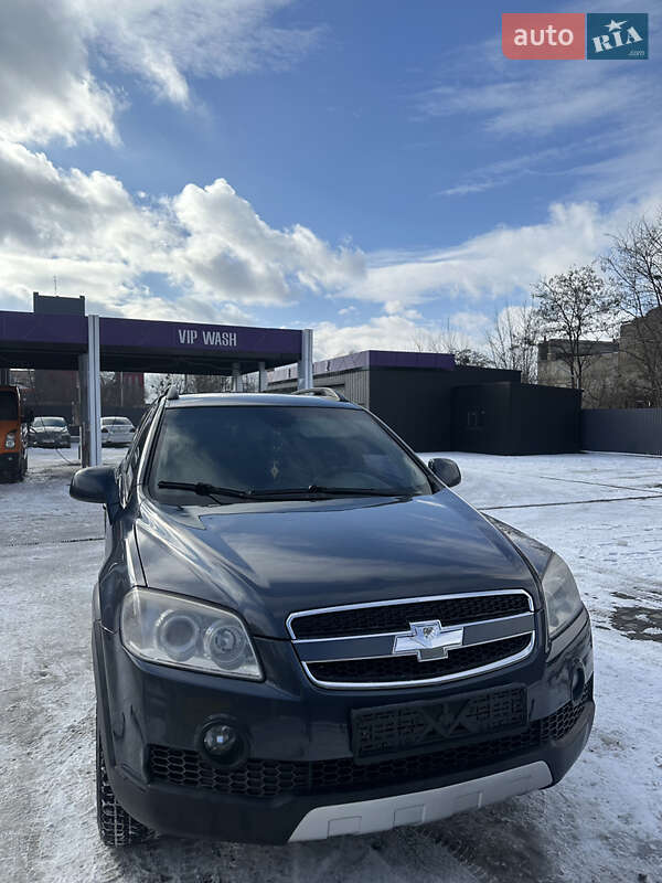 Внедорожник / Кроссовер Chevrolet Captiva 2008 в Ровно