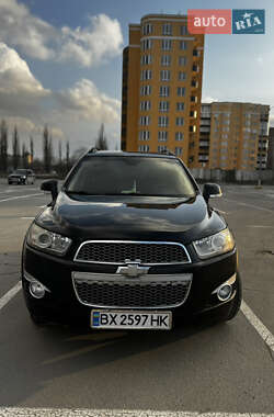 Внедорожник / Кроссовер Chevrolet Captiva 2011 в 