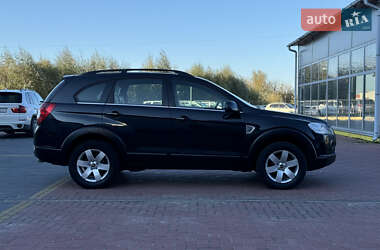 Позашляховик / Кросовер Chevrolet Captiva 2010 в Рівному