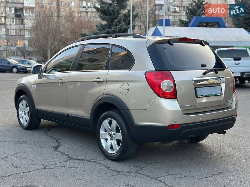 Позашляховик / Кросовер Chevrolet Captiva 2007 в Одесі