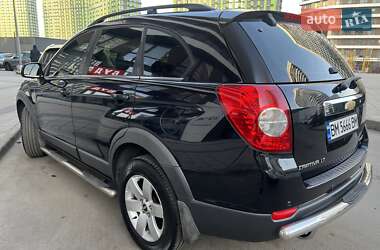 Позашляховик / Кросовер Chevrolet Captiva 2010 в Києві