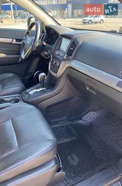 Позашляховик / Кросовер Chevrolet Captiva 2016 в 