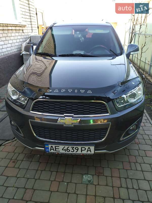 Внедорожник / Кроссовер Chevrolet Captiva 2015 в Широкой Даче