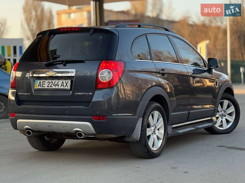 Позашляховик / Кросовер Chevrolet Captiva 2008 в Дніпрі