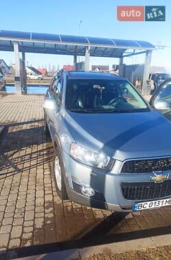 Позашляховик / Кросовер Chevrolet Captiva 2011 в 