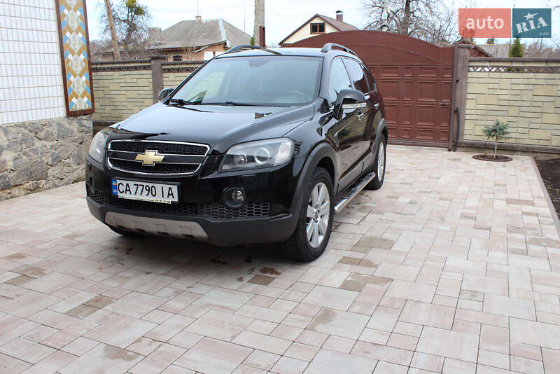 Позашляховик / Кросовер Chevrolet Captiva 2008 в Христинівці