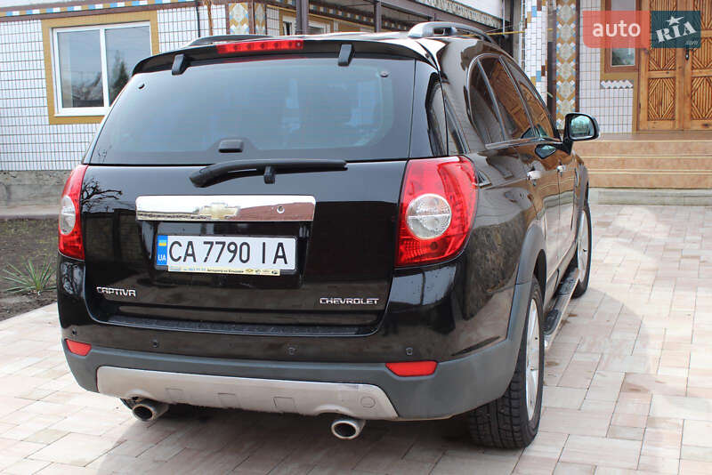 Позашляховик / Кросовер Chevrolet Captiva 2008 в Христинівці
