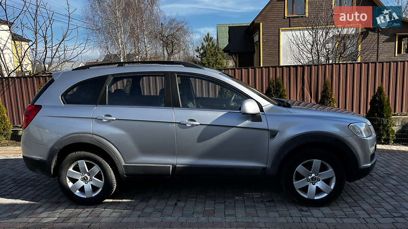 Позашляховик / Кросовер Chevrolet Captiva 2007 в Луцьку фото 2 Позашляховик / Кросовер Chevrolet Captiva 2007 в Луцьку