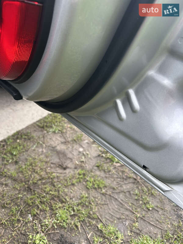 Внедорожник / Кроссовер Chevrolet Captiva 2012 в Черкассах фото 18 Внедорожник / Кроссовер Chevrolet Captiva 2012 в Черкассах