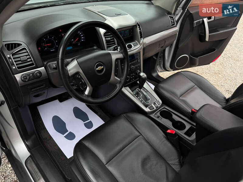 Внедорожник / Кроссовер Chevrolet Captiva 2012 в Одессе