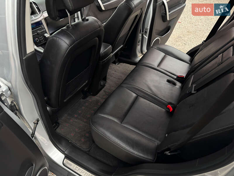 Внедорожник / Кроссовер Chevrolet Captiva 2012 в Одессе
