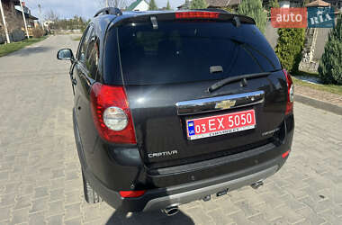 Внедорожник / Кроссовер Chevrolet Captiva 2009 в 