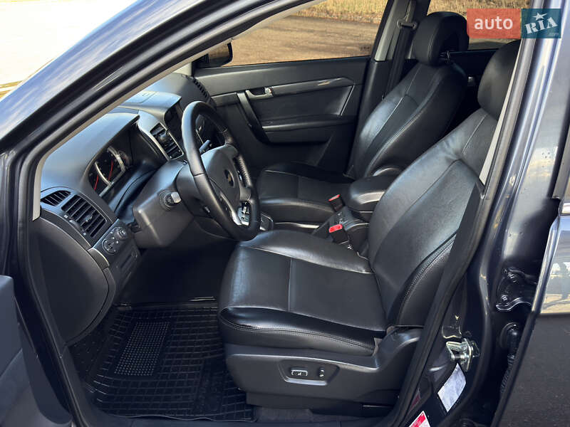 Внедорожник / Кроссовер Chevrolet Captiva 2008 в Ивано-Франковске