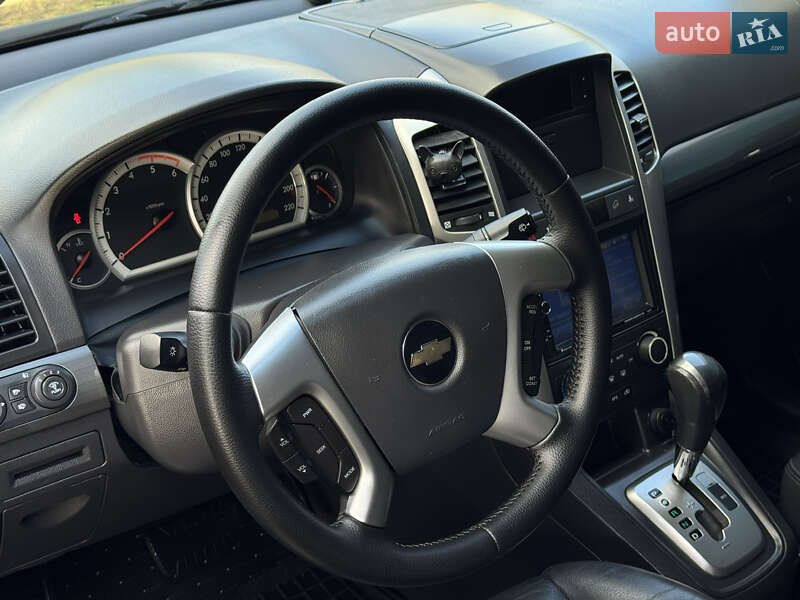 Внедорожник / Кроссовер Chevrolet Captiva 2008 в Ивано-Франковске