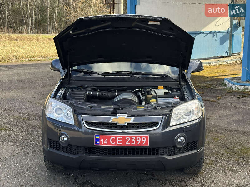 Внедорожник / Кроссовер Chevrolet Captiva 2008 в Ивано-Франковске