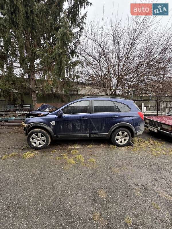 Внедорожник / Кроссовер Chevrolet Captiva 2008 в 