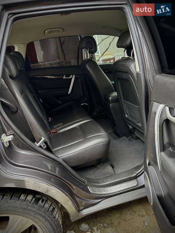 Внедорожник / Кроссовер Chevrolet Captiva 2012 в Хусте фото 7 Внедорожник / Кроссовер Chevrolet Captiva 2012 в Хусте