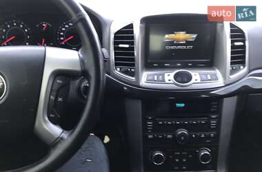 Позашляховик / Кросовер Chevrolet Captiva 2011 в 