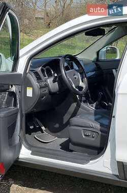 Позашляховик / Кросовер Chevrolet Captiva 2009 в 