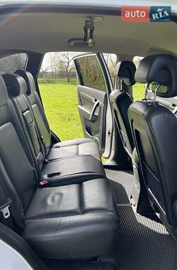 Позашляховик / Кросовер Chevrolet Captiva 2009 в 