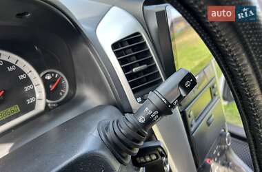 Позашляховик / Кросовер Chevrolet Captiva 2009 в 