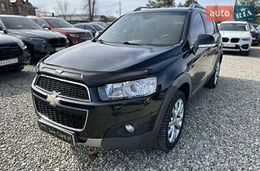 Позашляховик / Кросовер Chevrolet Captiva 2012 в 