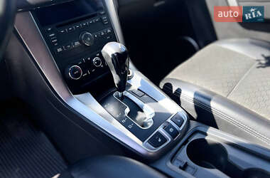 Внедорожник / Кроссовер Chevrolet Captiva 2013 в 