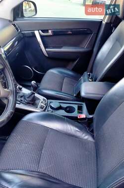 Внедорожник / Кроссовер Chevrolet Captiva 2011 в 