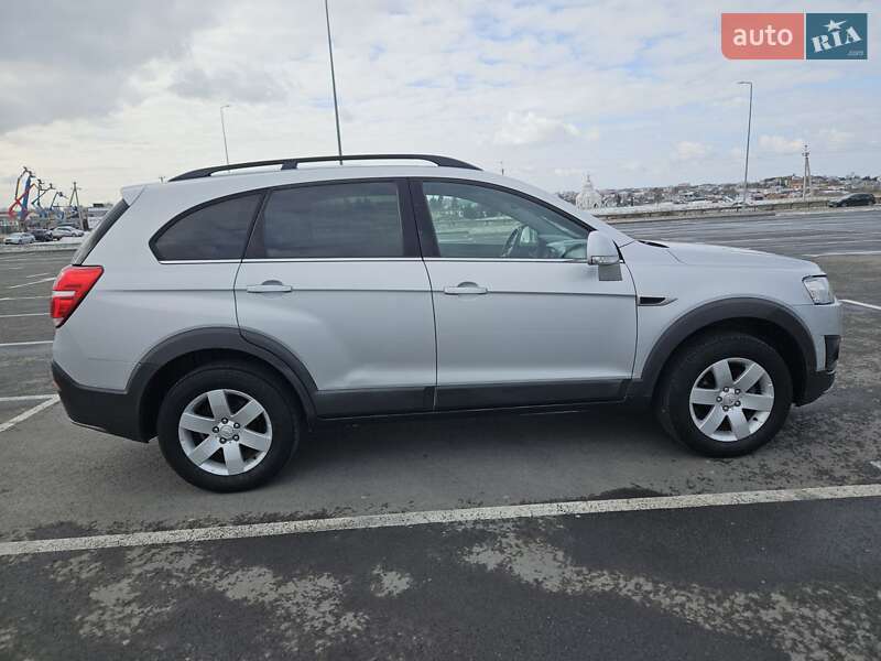 Позашляховик / Кросовер Chevrolet Captiva 2013 в Львові